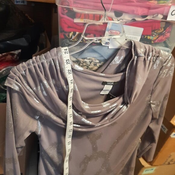 NEW  TAG ! MSK Drape Neck Women Top 3/4 Sleeve Blouse Gray & Silver Size S - Picture 1 of 8
